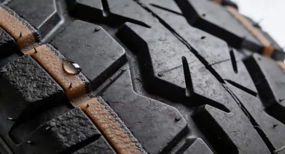 130/90-16 Rear Motorcycle Tire:The Unsung Hero of the Cruiser